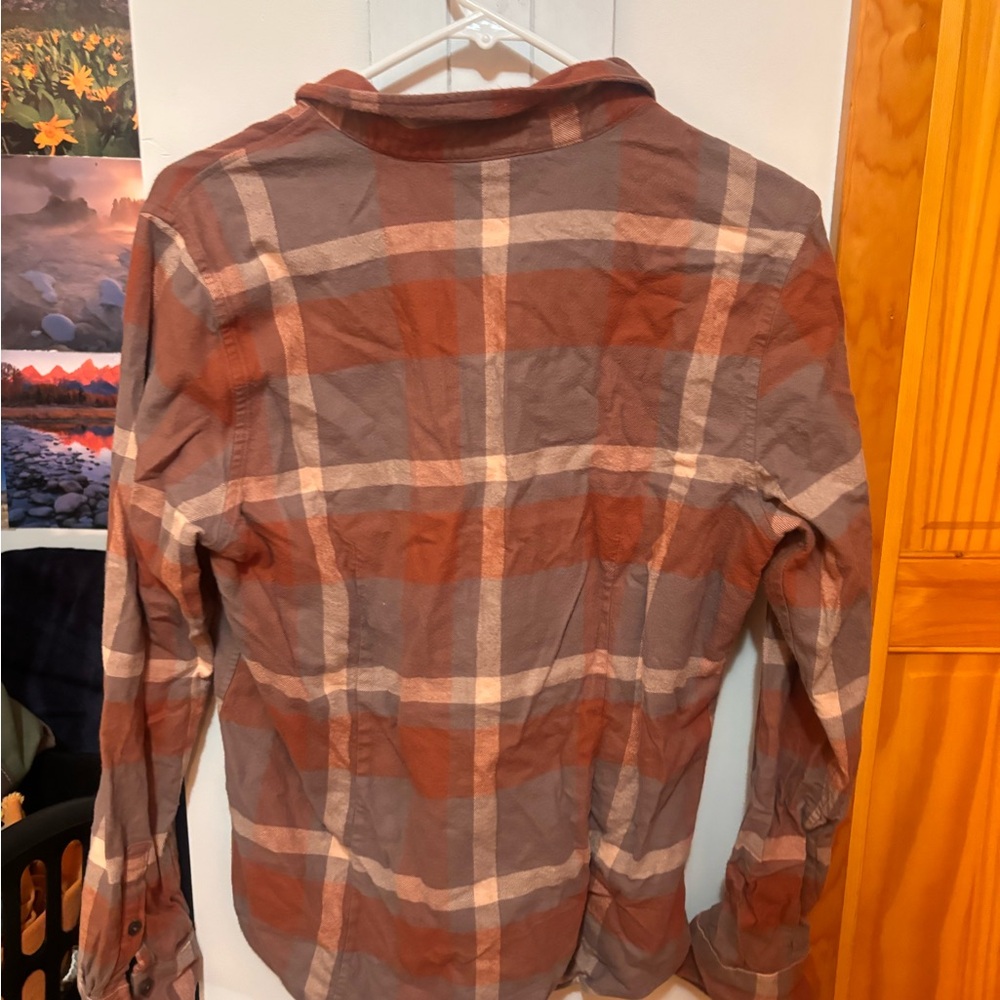 Patagonia Tan and Brown Checkered Shirt - Picture 2 of 3